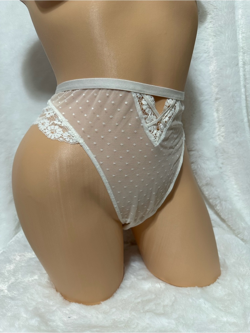 Victoria’s Secret Sheer Dot High-Waist Bikini Panty large